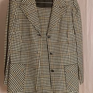 100% virgin wool skirt and jacket set size 16